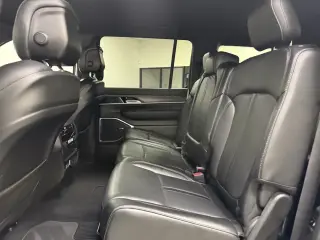 Jeep Wagoneer 2023 4x2 Serie III 4p SUV