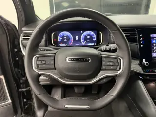 Jeep Wagoneer 2023 4x2 Serie III 4p SUV