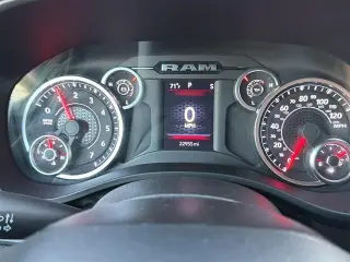 Ram 1500 2025 4x4 Big Horn 4p. Cabina Extendida 5.6 pies Súper Camioneta