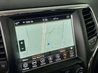Jeep Grand Cherokee 2018 4x4 Altitude 4dr SUV