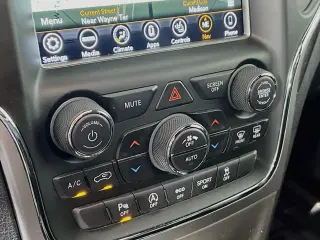 Jeep Grand Cherokee 2018 4x4 Altitude 4dr SUV