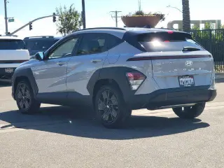 Hyundai KONA 2026 SEL Sport 4p SUV