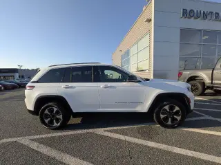 Jeep Grand Cherokee 2024 4x4 4xe 4p SUV