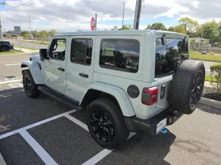 Jeep Wrangler 2024 4x4 Sahara 4xe 4dr SUV