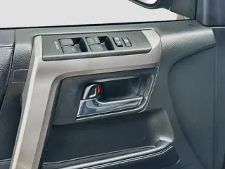 Toyota 4Runner 2019 4x2 SR5 4p SUV