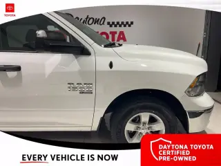 Ram 1500 Classic 2023 4x2 SLT 4dr Crew Cab 5.5 ft. SB Pickup