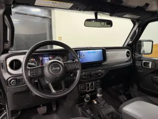 Jeep Wrangler 2025 4x4 Sport 4dr SUV