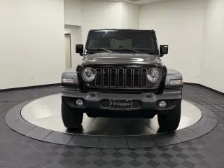 Jeep Wrangler 2025 4x4 Sport 4dr SUV