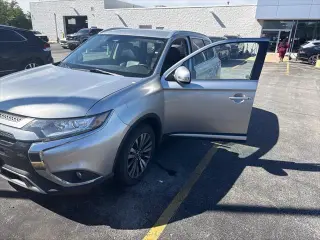 Mitsubishi Outlander 2020 SE 4dr SUV