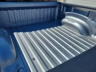 Ram 1500 2025 4x4 Laramie 4p Cabina de Tripulacion 5.6 ft. SB Camioneta