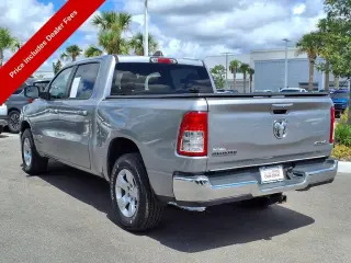 Ram 1500 2021 4x4 Big Horn 4dr Crew Cab 5.6 ft. SB Pickup