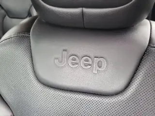 Jeep Cherokee 2019 Limited 4dr SUV