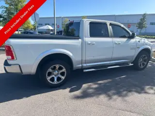 Ram 1500 2017 4x4 Laramie 4p Cab Camioneta de 5.5 pies