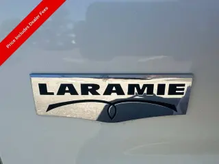 Ram 1500 2017 4x4 Laramie 4p Cab Camioneta de 5.5 pies