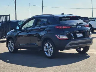 Hyundai KONA 2023 SEL 4dr Crossover