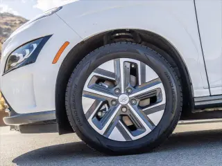 Hyundai KONA Eléctrico 2023 Limited 4p Crossover