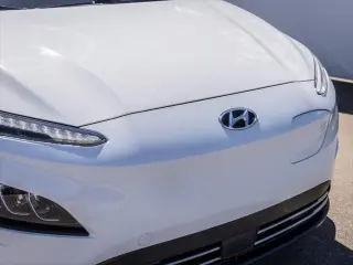 Hyundai KONA Eléctrico 2023 Limited 4p Crossover