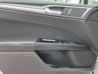 Ford Fusion 2015 SE 4p Sedan