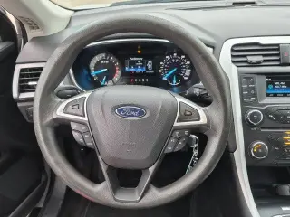 Ford Fusion 2015 SE 4p Sedan