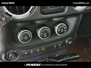 Jeep Wrangler Ilimitado 2013 4x4 Sahara 4p SUV