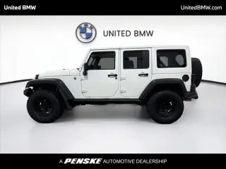 Jeep Wrangler Ilimitado 2013 4x4 Sahara 4p SUV