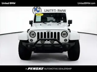 Jeep Wrangler Unlimited 2017 4x4 Sahara 4p SUV