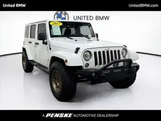 Jeep Wrangler Unlimited 2017 4x4 Sahara 4p SUV