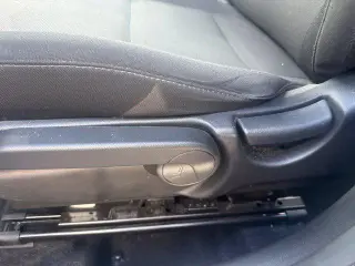 Hyundai KONA 2024 SE 4dr Crossover