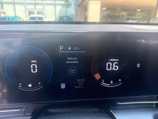 Hyundai KONA 2024 SE 4dr Crossover
