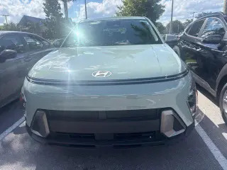 Hyundai KONA 2024 SE 4dr Crossover