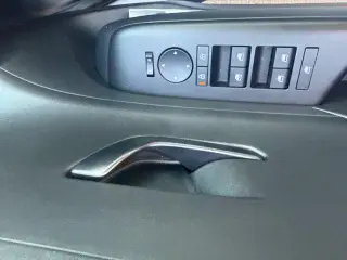 Hyundai KONA 2025 SE 4dr Crossover