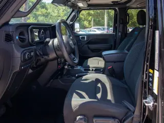 Jeep Wrangler 2024 4x4 Rubicon 4xe 4p SUV