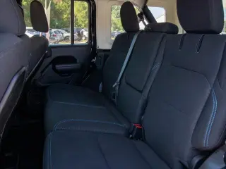 Jeep Wrangler 2024 4x4 Rubicon 4xe 4p SUV