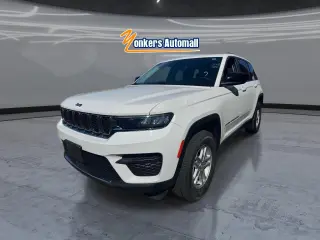 Jeep Grand Cherokee 2023 4x4 Laredo 4p SUV