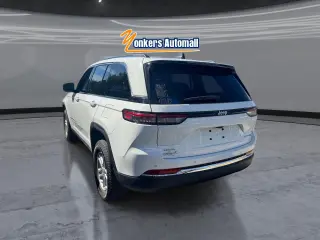 Jeep Grand Cherokee 2023 4x4 Laredo 4p SUV