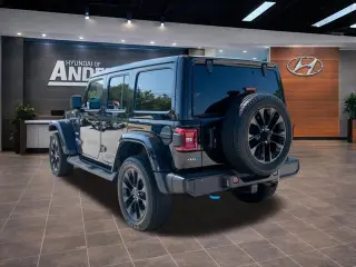 Jeep Wrangler Unlimited 2022 4x4 Sahara 4xe 4puertas SUV