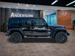 Jeep Wrangler Unlimited 2022 4x4 Sahara 4xe 4puertas SUV