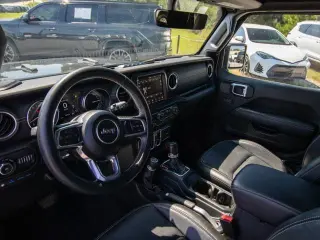 Jeep Wrangler Unlimited 2022 4x4 Sahara 4xe 4puertas SUV