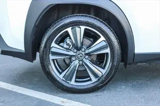 Lexus UX 300h 2025 4p Crossover