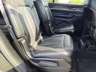 Jeep Grand Cherokee L 2023 4x4 Limited 4p SUV
