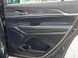 Jeep Grand Cherokee L 2023 4x4 Limited 4p SUV