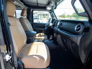 Jeep Wrangler 2023 4x4 Sahara 4xe 4dr SUV