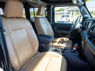 Jeep Wrangler 2023 4x4 Sahara 4xe 4dr SUV