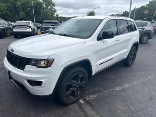 Jeep Grand Cherokee 2020 4x4 Laredo 4dr SUV