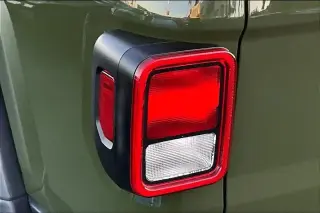 Jeep Gladiator 2023 4x4 Mojave 4dr Cabina de tripulación 5.0 ft. SB