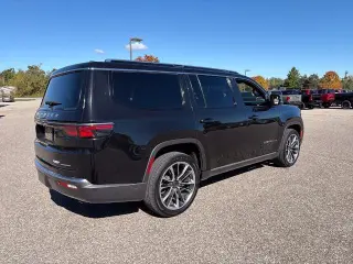 Jeep Wagoneer 2022 4x4 Serie III 4p SUV