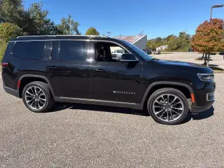 Jeep Wagoneer 2022 4x4 Serie III 4p SUV