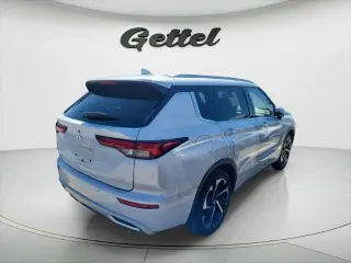 Mitsubishi Outlander 2023 SE 4dr SUV