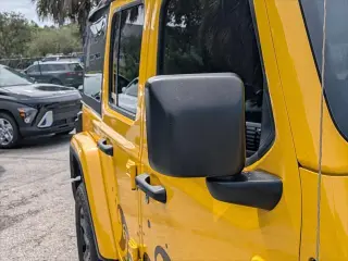 Jeep Wrangler Unlimited 2020 4x4 Sahara 4dr SUV