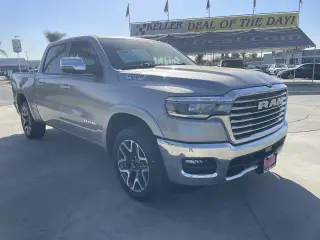 Ram 1500 2025 4x4 Laramie 4dr Crew Cab 5.6 ft. SB Pickup